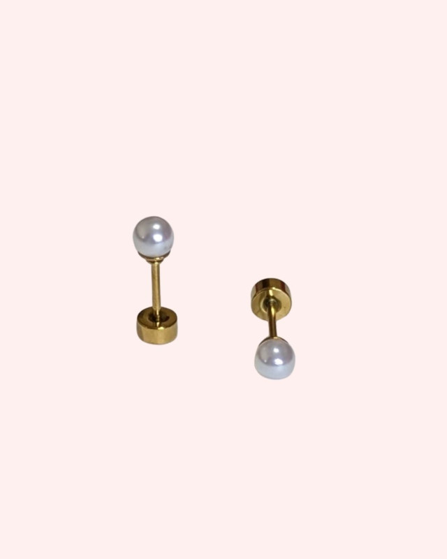 Pearl Gold Stud